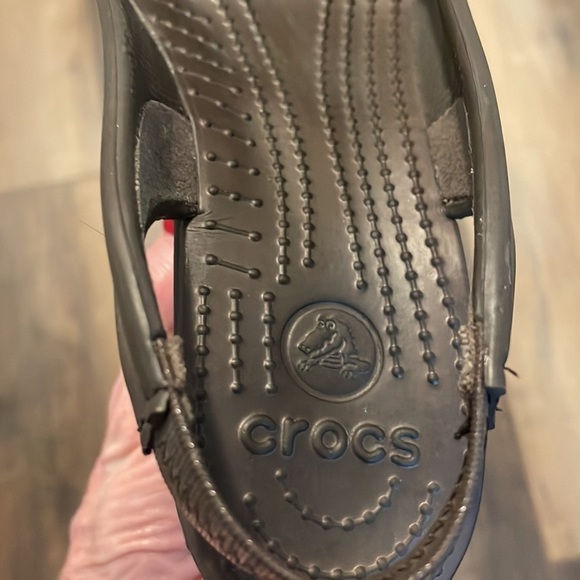 CROCS Farrah wedges Size W8 Espresso - Picture 11 of 11